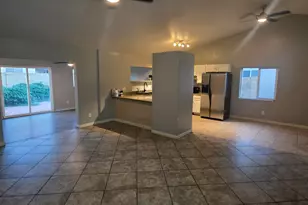 140 W Ivyglen St, Mesa, AZ 85201 - Photo 2