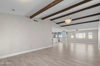2366 E Becker Lane, Phoenix, AZ 85028 - Photo 10