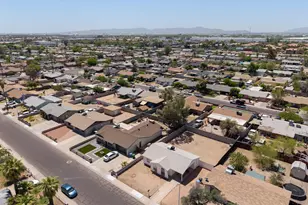 7139 W Palm Ln, Phoenix, AZ 85035 - Photo 32