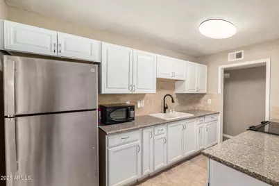 6312 N 41st Avenue, Phoenix, AZ 85019 - Photo 1