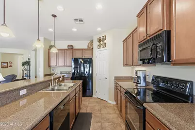 5020 W Buckskin Drive, Eloy, AZ 85131 - Photo 14