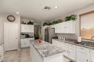 26272 N 73rd Dr, Peoria, AZ 85383 - Photo 12