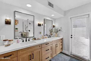 9889 E Topaz Dr, Scottsdale, AZ 85258 - Photo 42