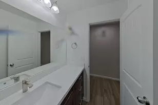 2854 E Roeser Rd, Phoenix, AZ 85040 - Photo 12