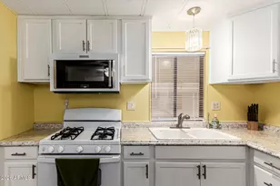 1050 E Broadway Ave, Apache Junction, AZ 85119 - Photo 14