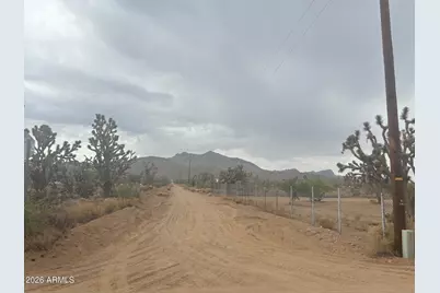 18290 N Smoke Drive #220, Dolan Springs, AZ 86441 - Photo 10
