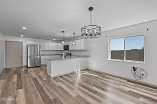 31843 N Poplar St, Wittmann, AZ 85361 - Photo 12