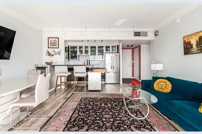 4750 N Central Avenue #J17, Phoenix, AZ 85012 - Photo 8