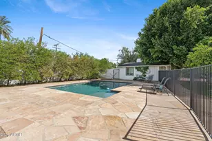 5339 E Osborn Rd, Phoenix, AZ 85018 - Photo 36