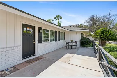 5339 E Osborn Road, Phoenix, AZ 85018 - Photo 2