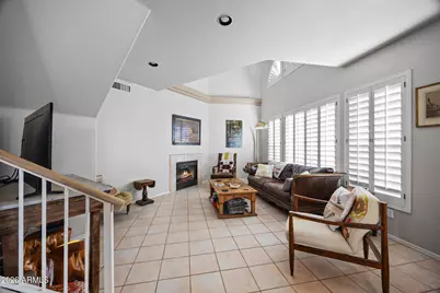 5032 E Siesta Drive #3, Phoenix, AZ 85044 - Photo 4
