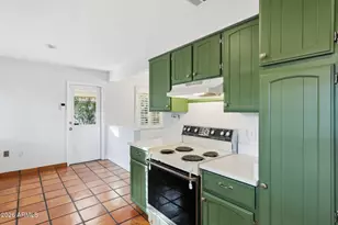 4702 N 30th Pl, Phoenix, AZ 85016 - Photo 12