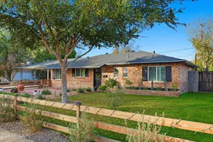 4702 N 30th Pl, Phoenix, AZ 85016 - Photo 2