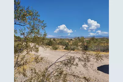 Xxx 337th Avenue / Lot 5 -- #-, Wickenburg, AZ 85390 - Photo 4