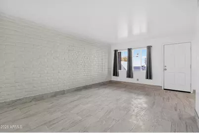 2925 N 38th Street #2, Phoenix, AZ 85018 - Photo 8