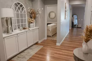 10052 W Foothill Dr, Peoria, AZ 85383 - Photo 12