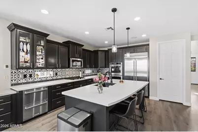 554 E Benrich Drive, Gilbert, AZ 85295 - Photo 2