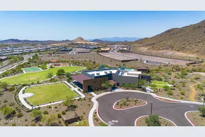 13195 W Golden Puma Trail, Peoria, AZ 85383 - Photo 36