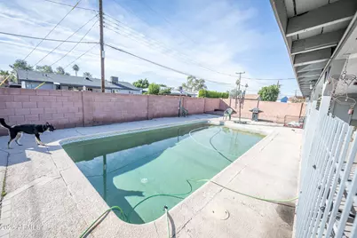 2101 W Glenn Drive, Phoenix, AZ 85021 - Photo 8