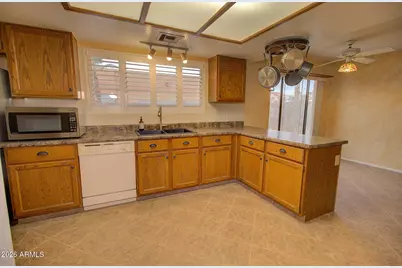 755 S Velero Street, Chandler, AZ 85225 - Photo 8