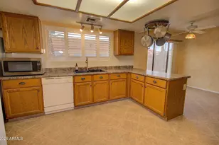 755 S Velero St, Chandler, AZ 85225 - Photo 8