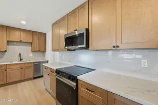 3124 E Dahlia Dr, Phoenix, AZ 85032 - Photo 16