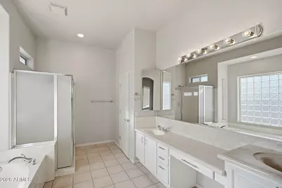 1425 W Commerce Avenue, Gilbert, AZ 85233 - Photo 40