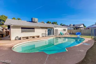 5025 W Frier Dr, Glendale, AZ 85301 - Photo 20