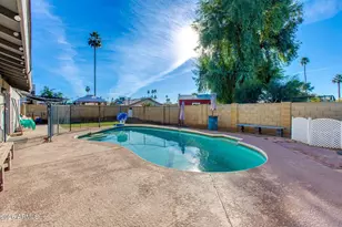 5025 W Frier Dr, Glendale, AZ 85301 - Photo 24
