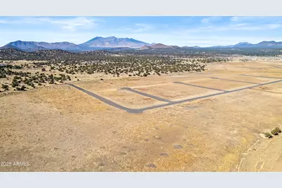 6026 Meadows Lane, Flagstaff, AZ 86004 - Photo 8