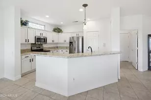 15932 W Summerwalk Dr, Surprise, AZ 85374 - Photo 12