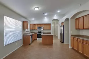 4012 S 56th Ave, Phoenix, AZ 85043 - Photo 4