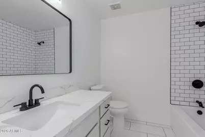 10629 N 45th Drive, Glendale, AZ 85304 - Photo 32