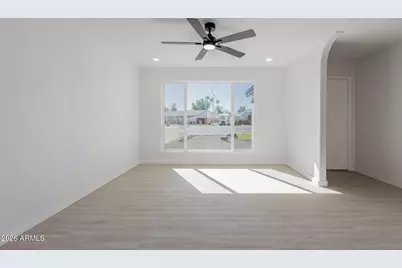 10629 N 45th Drive, Glendale, AZ 85304 - Photo 12