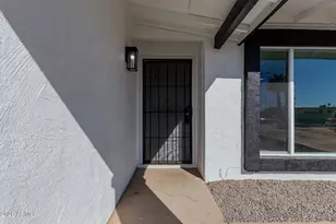 10629 N 45th Dr, Glendale, AZ 85304 - Photo 8