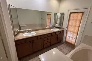 11213 E Mercer Ln, Scottsdale, AZ 85259 - Photo 16