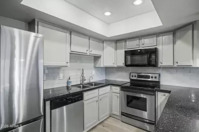 1920 E Maryland Avenue #15, Phoenix, AZ 85016 - Photo 6