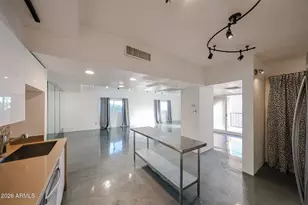 353 E Thomas Rd, Phoenix, AZ 85012 - Photo 30