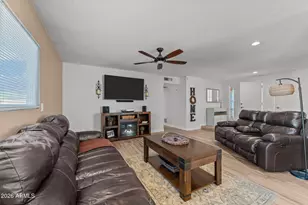 4308 W Yorkshire Dr, Glendale, AZ 85308 - Photo 16