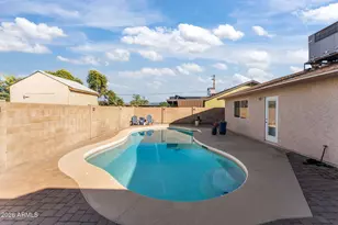 4308 W Yorkshire Dr, Glendale, AZ 85308 - Photo 28