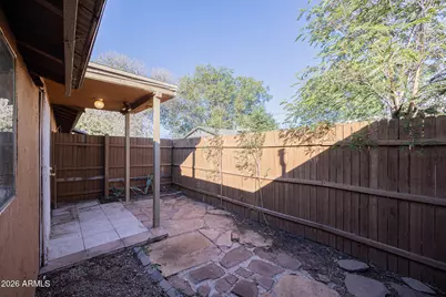 6016 W Vista Avenue, Glendale, AZ 85301 - Photo 20
