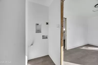 1002 W Polk Street, Phoenix, AZ 85007 - Photo 8