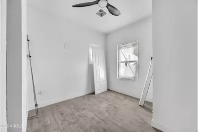 1002 W Polk Street, Phoenix, AZ 85007 - Photo 12