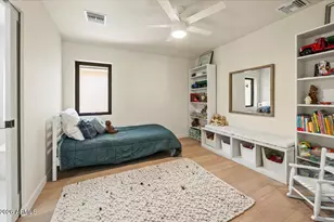 4035 E McDonald Dr, Phoenix, AZ 85018 - Photo 40