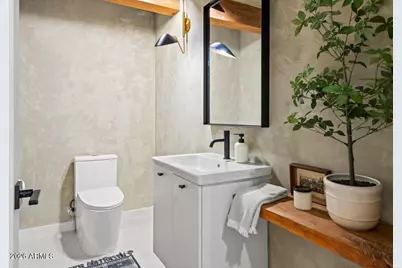 4035 E McDonald Drive, Phoenix, AZ 85018 - Photo 22