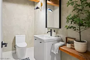 4035 E McDonald Dr, Phoenix, AZ 85018 - Photo 22