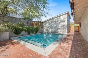 4035 E McDonald Dr, Phoenix, AZ 85018 - Photo 56