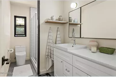 4035 E McDonald Drive, Phoenix, AZ 85018 - Photo 42