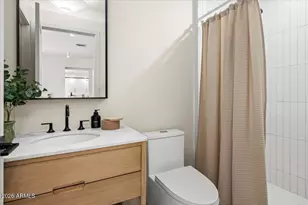 4035 E McDonald Dr, Phoenix, AZ 85018 - Photo 44