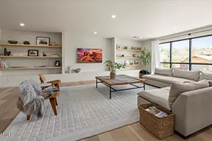 4035 E McDonald Dr, Phoenix, AZ 85018 - Photo 8